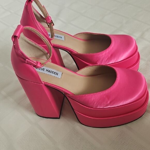 Steve Madden Pink Tamy Platform Heels - Picture 14 of 16